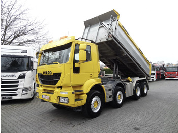 Самосвал камион IVECO Trakker