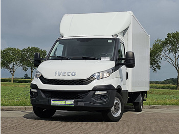 Лекотоварен автомобил фургон IVECO Daily