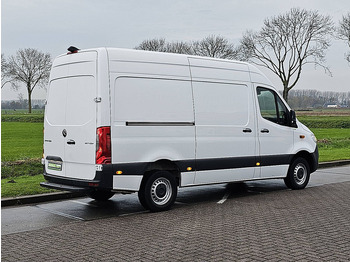 Товарен бус Mercedes-Benz Sprinter 317 L2H2 Mbux Navi RWD!: снимка 3