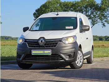 Лекотоварен автомобил фургон RENAULT Express