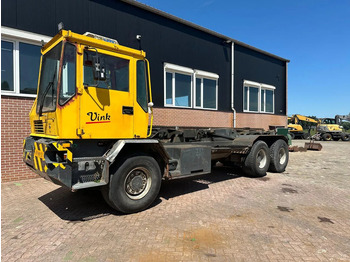 Контейнеровоз/ Сменна каросерия камион TERBERG