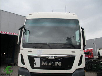 Кабина и интериор MAN TGX