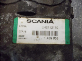 Помпа на хидроусилвателя за Камион Scania 2112170 STUURPOMP SCANIA R 520 EURO 6: снимка 5