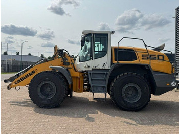 Колесен товарач LIEBHERR L 550