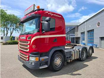 Влекач SCANIA G 410