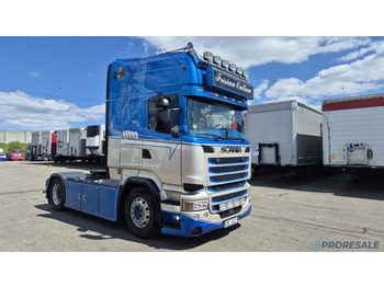 Влекач SCANIA R 450
