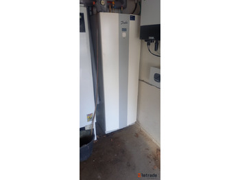Строително оборудване Danfoss Varme pumpe + vandbeholder.: снимка 5 Строително оборудване Danfoss Varme pumpe + vandbeholder.: снимка 5