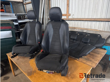 Лек автомобил MERCEDES-BENZ