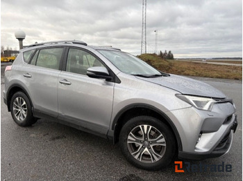 Лек автомобил Toyota RAV4: снимка 2