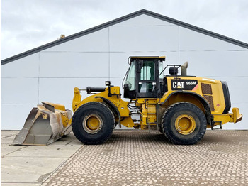 Колесен товарач CATERPILLAR 966M
