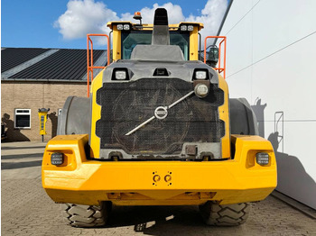 Колесен товарач Volvo L120H - 3rd Function / Weight System: снимка 4