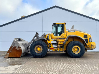 Колесен товарач VOLVO L220H