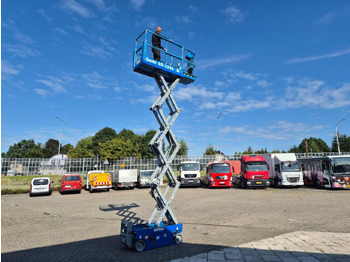 Ножична работна платформа Genie GS1930 / 4X4 / 1 Owner / Serviced: снимка 2