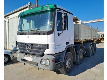 Самосвал камион MERCEDES-BENZ Actros 4144
