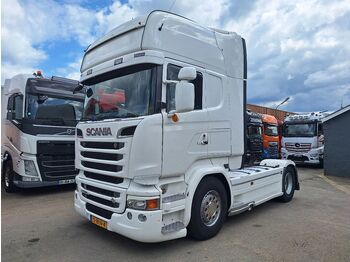 Влекач SCANIA R 520