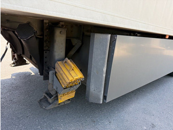 Затворена каросерия полуремарке Lamberet LVF S3 Carrier Maxima 1300: снимка 5 Затворена каросерия полуремарке Lamberet LVF S3 Carrier Maxima 1300: снимка 5