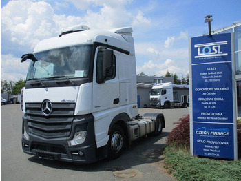 Влекач MERCEDES-BENZ Actros 1845