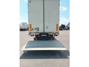 Камион с брезент Renault Midlum 280 dxi: снимка 4 Камион с брезент Renault Midlum 280 dxi: снимка 4