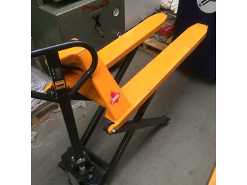 Палетна количка JUNGHEINRICH