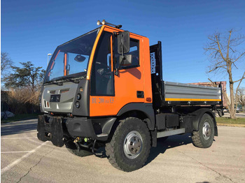 Самосвал камион