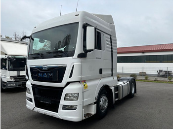 Влекач MAN TGX 18.440