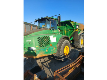 Съчленен самосвал VOLVO A40D
