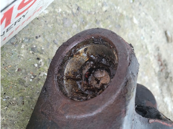 Предна ос Deutz Agrotron 135 Zf Apl2045 Front Axle Housing Lhs 4475406135, 4475306135: снимка 5