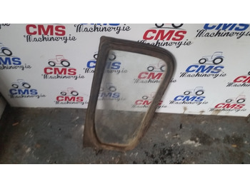 Стъкло и части Ford 10, 600, 700, Tw Q Cab Knee Glass With Rhs Sealing 83925759: снимка 2