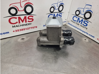 Части на спирачната система за Селскостопанска техника Ford Tw10, Tw Series, 9600 Brake Master Cylinder C7nn2140a, D3nn2140a: снимка 2