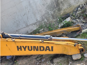Хидравличен цилиндър HYUNDAI