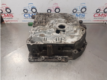 Трансмисия John Deere 6200, 6300, 6400 Powrquad Transmission Front Cover R95778, R121885: снимка 3