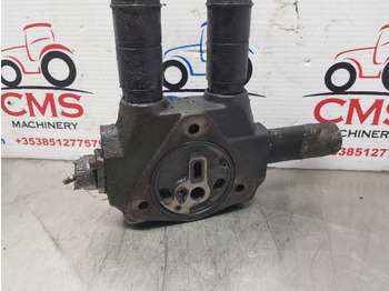 Хидравлика John Deere 6900, 6100 Hydraulic Auxiliary Spool Valve Al75841, 8506d: снимка 5