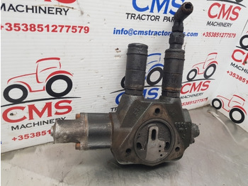 Хидравлика John Deere 6900, 6100 Hydraulic Auxiliary Spool Valve Al75841, 8506d: снимка 3