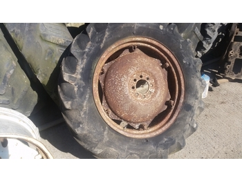 Комплект колела MASSEY FERGUSON