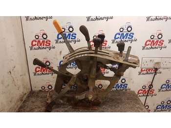 Кабина и интериор MASSEY FERGUSON
