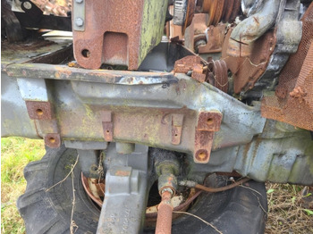 Предна ос MASSEY FERGUSON