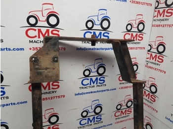 Капо за Трактор New Holland Case Puma T6000, T7 T7.200 Hood Bonnet Support 84148993, 84355109: снимка 3 Капо за Трактор New Holland Case Puma T6000, T7 T7.200 Hood Bonnet Support 84148993, 84355109: снимка 3