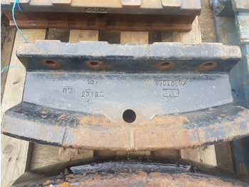 Противовес за Селскостопанска техника New Holland  Tm, Ts, 60 Series Main Weight Carrier Block 82026907, 82014593: снимка 3