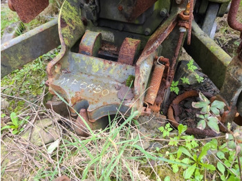 Резервни части MASSEY FERGUSON