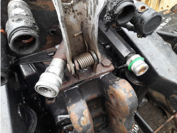 Части на спирачната система Valtra 6100, 6200, 6300, 6400 Trailer Brake Valve V32436120: снимка 2