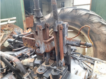 Хидравлика Valtra 6400 Hydraulic Auxiliary Valve Unit Assy: снимка 2