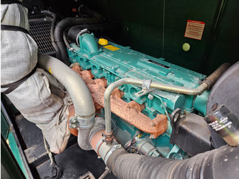 Инструмент/ Оборудване VOLVO TAD 720 GE DIESEL GENERATOR 120KW 150KVA 250 HOURS VOLVO TAD 720 GE DIESEL GENERATOR 120KW 150KVA 250 HOURS: снимка 2