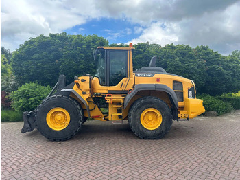 Колесен товарач VOLVO L120H