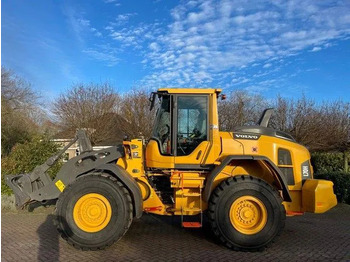 Колесен товарач VOLVO L70H