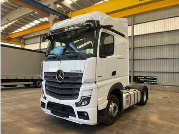 Влекач MERCEDES-BENZ Actros 1845