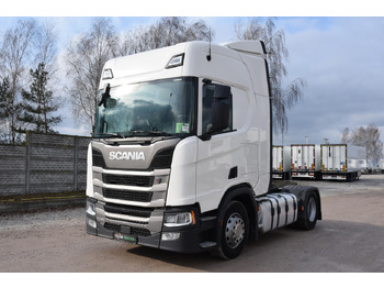 Влекач SCANIA R 450