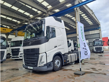 Влекач VOLVO FH 460