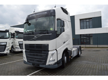 Влекач VOLVO FH 500