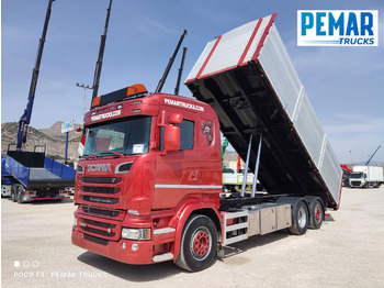 : снимка на заглавната част