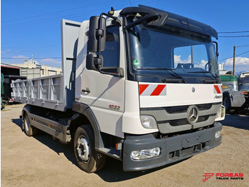 Самосвал камион MERCEDES-BENZ Atego